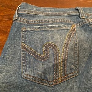 Citizens of humanity medium was bootcut jeans. Size 27